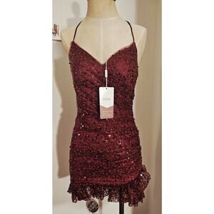 NWT Sheath/Column V Neck Velvet Sequins Short/Mini Homecoming Dress RED SZ. 4
